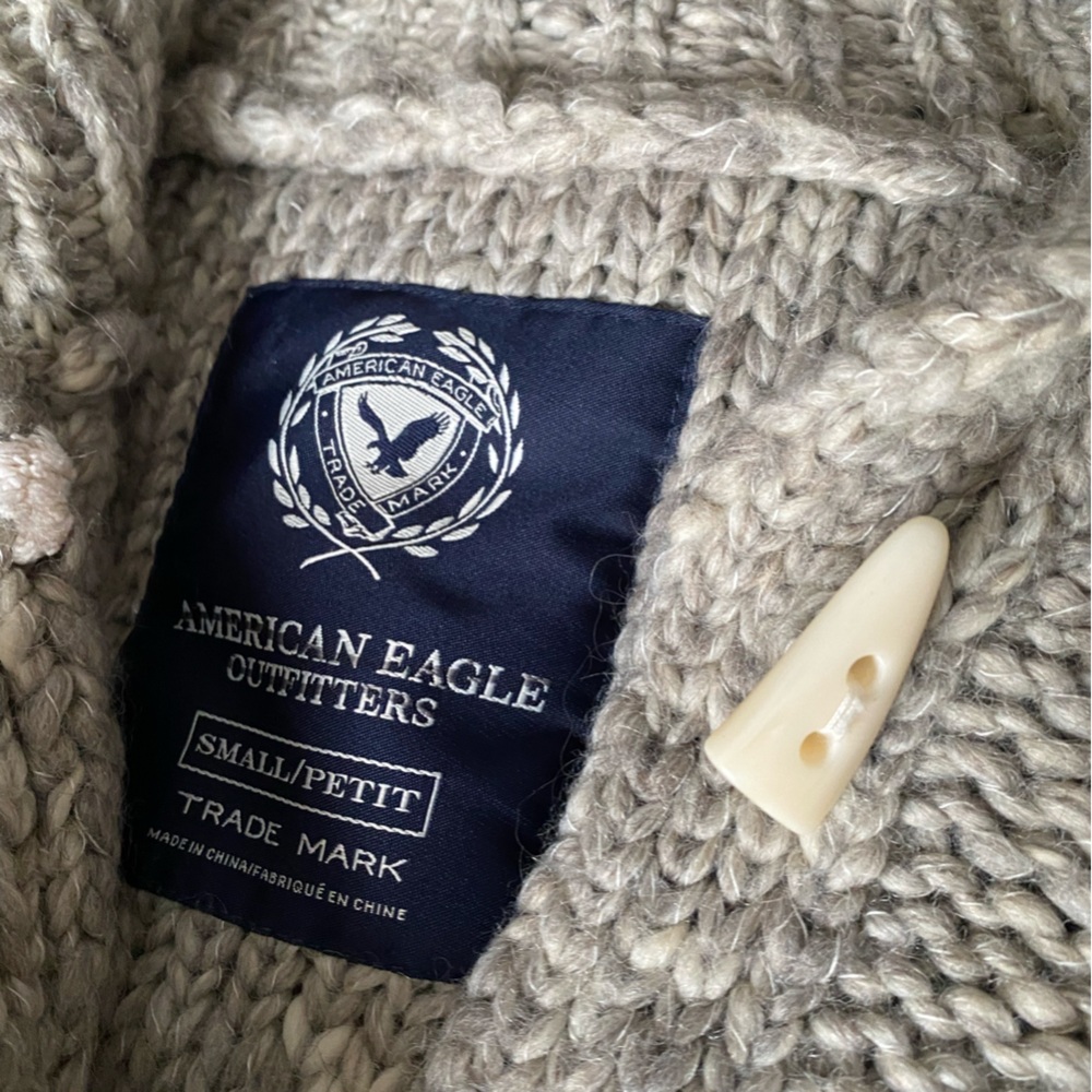 American Eagle Outfitters Women's Gray Cardigan Sweater - Picture 3 of 4